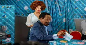 Самый старый президент мира переизбрался на 8-й срок..webp