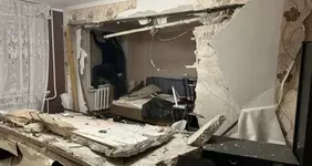 Баллончик с ядом от насекомых взорвался из-за сигареты рядом.webp