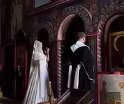 Зумеры стали чаще венчаться в церкви.webp