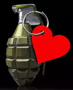 Украинец сделал предложение девушке с помощью боевой гранаты.webp