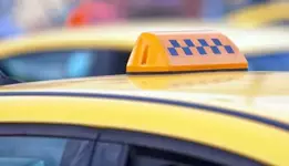 Цены на такси в России взлетят ещё почти на 20%.webp