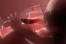 Пьяный младенец родился у матери-алкоголички.webp