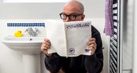 Cushelle выпустил первый в мире полностью смываемый журнал Porcelain.webp